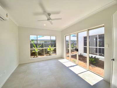 62 Argentea Boulevard, Palm Cove
