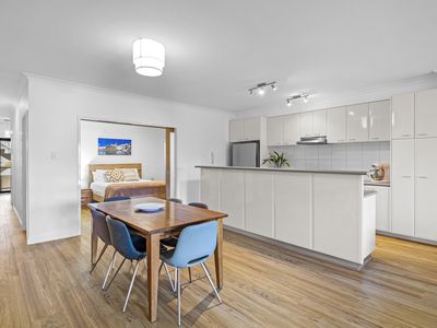 4 / 296 Newcastle Street, Perth