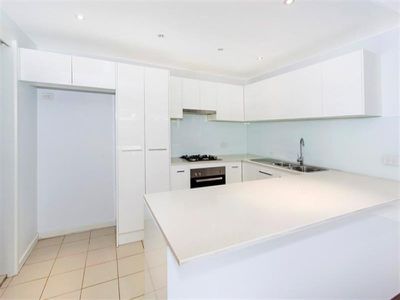 1 / 16-20 Keira St, Wollongong