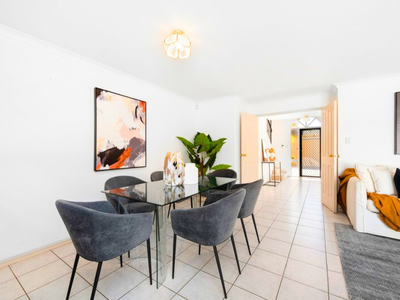 3 / 163 Stock Road, Attadale