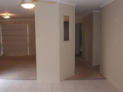 1 / 40 Coleridge Drive, Delahey