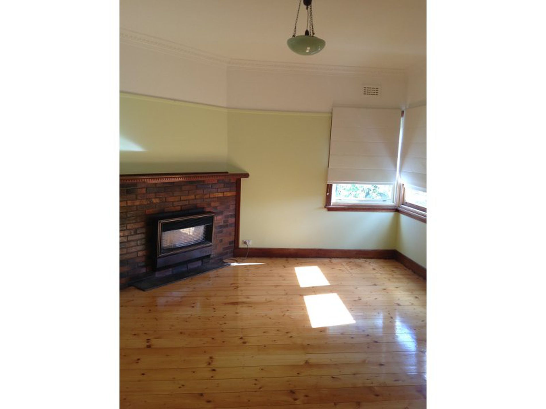 105 Mt Pleasant Road, Belmont