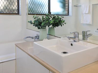 2 / 15-17 Carinya Street, Mooloolaba