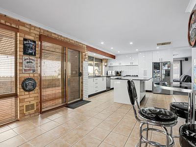 10 Muir Close, Waikiki