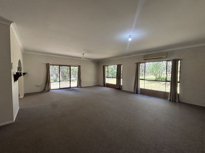 10 Stanner Close, Woolgoolga
