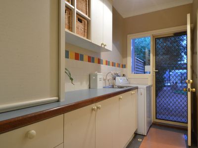 140 Bourke Street, Piccadilly