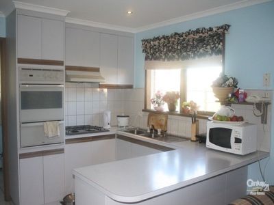 13 Kendari Court, Hampton Park