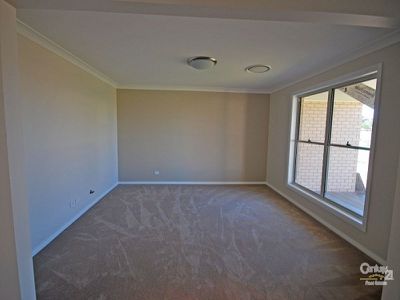 13 Cobbity Avenue, Dubbo
