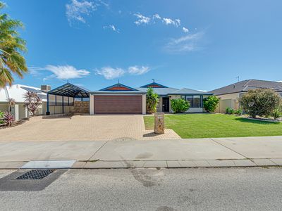 4 Trumpeter Parade, Yanchep