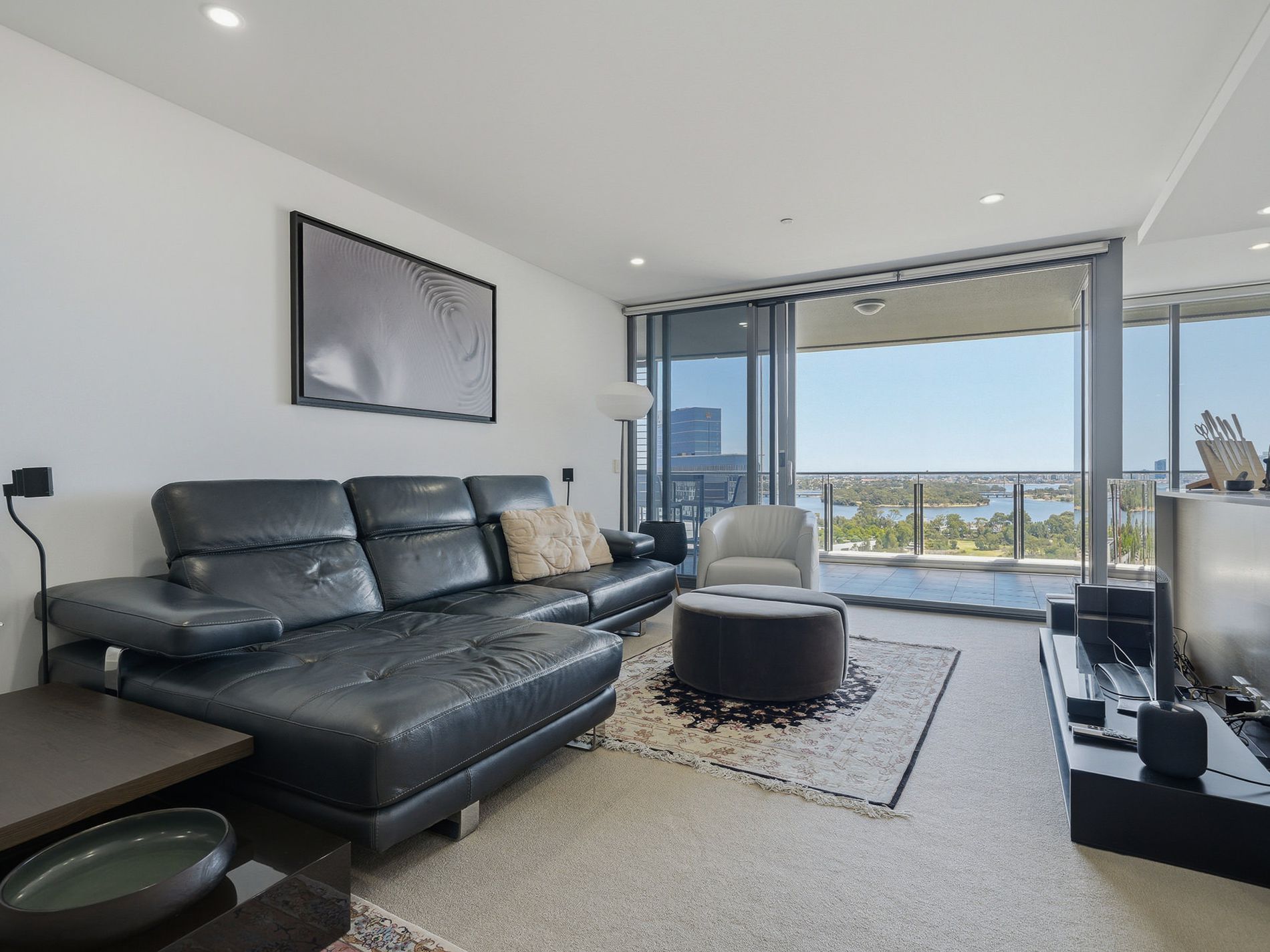 1401 / 96 Bow River Crescent, Burswood