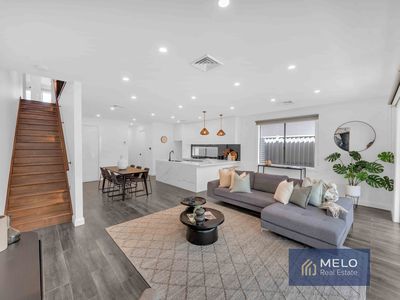 2A Lincoln Drive, Keilor East