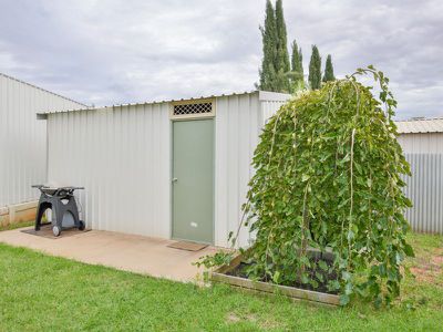 28 Nganka Way, Hannans