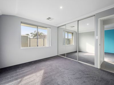 15 Medinah Street, Meadow Springs