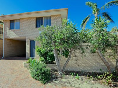 2/27 Drabble Road, Scarborough