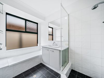 293 Wentworth Parade, Success