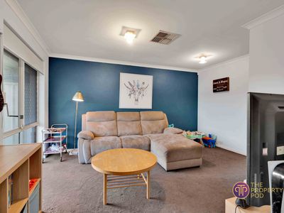 1 Baxter Close, Huntingdale