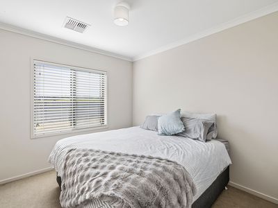 6 Saint Andrews Boulevard, Normanville