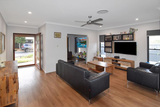 16 Sienna Crescent, Palmview