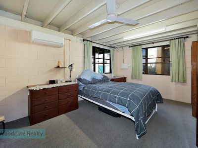 1 Wattle St, Woodgate