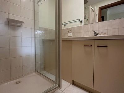 1 / 37 Rowes Road, Werribee