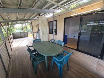 6 Adelaide Street, Cooktown