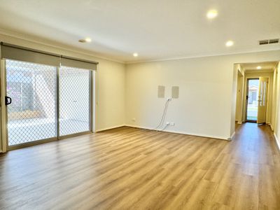 17 Fawkner Road, Manor Lakes