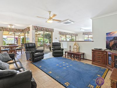 76 Explorer Drive, Thornlie