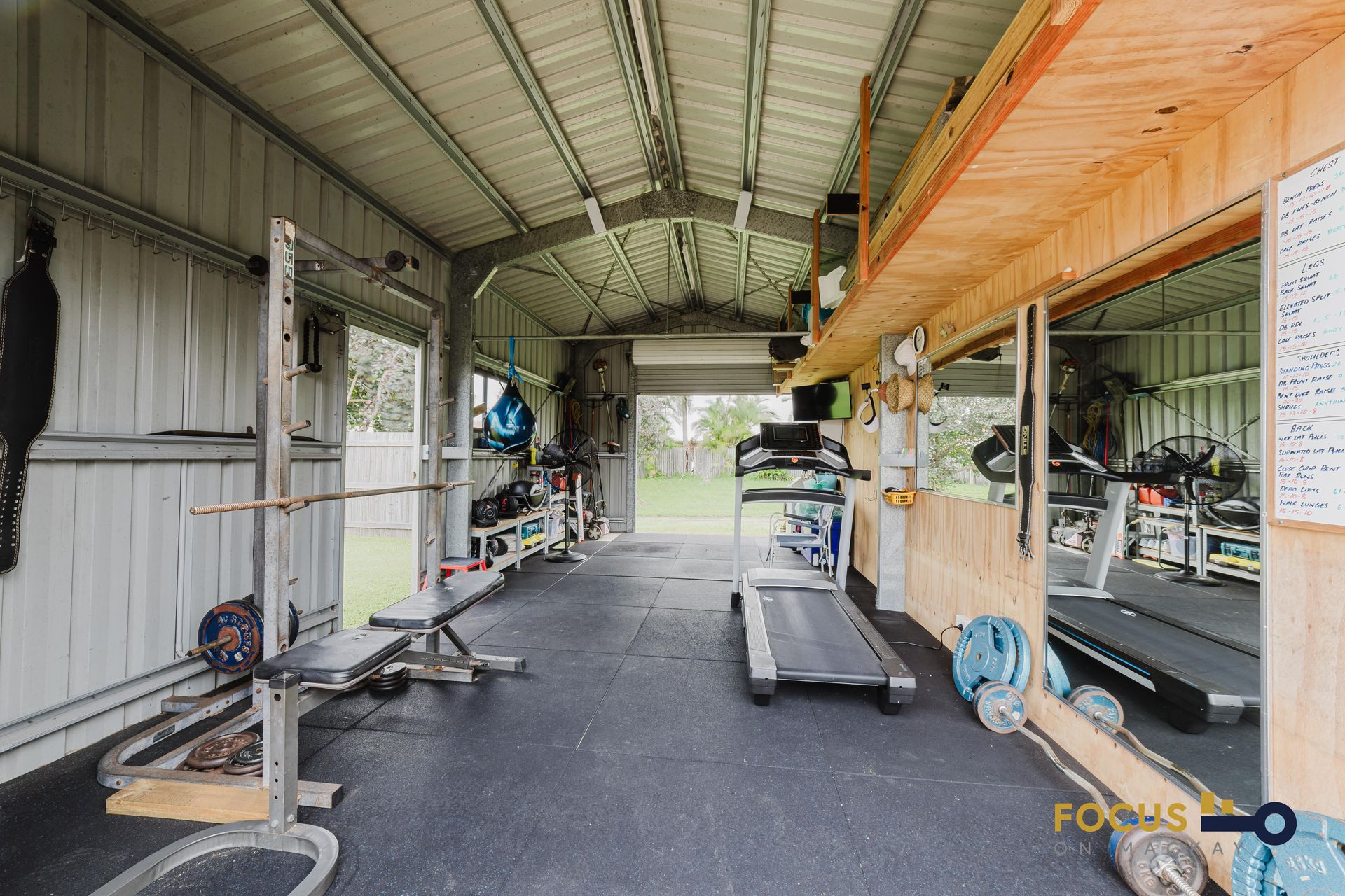 5 Kensington Court, Glenella