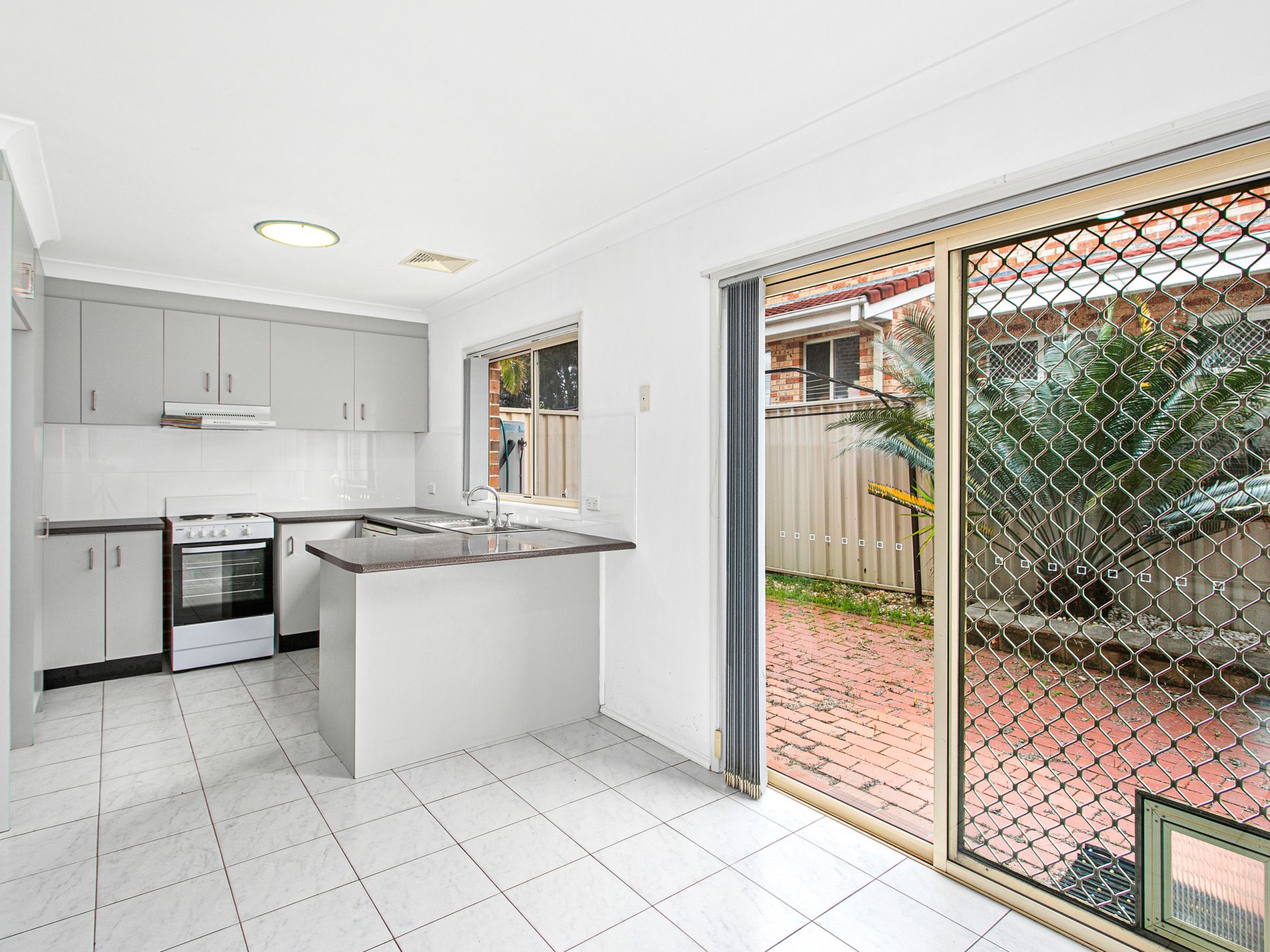 6 / 32-34 Ash Avenue, Albion Park Rail