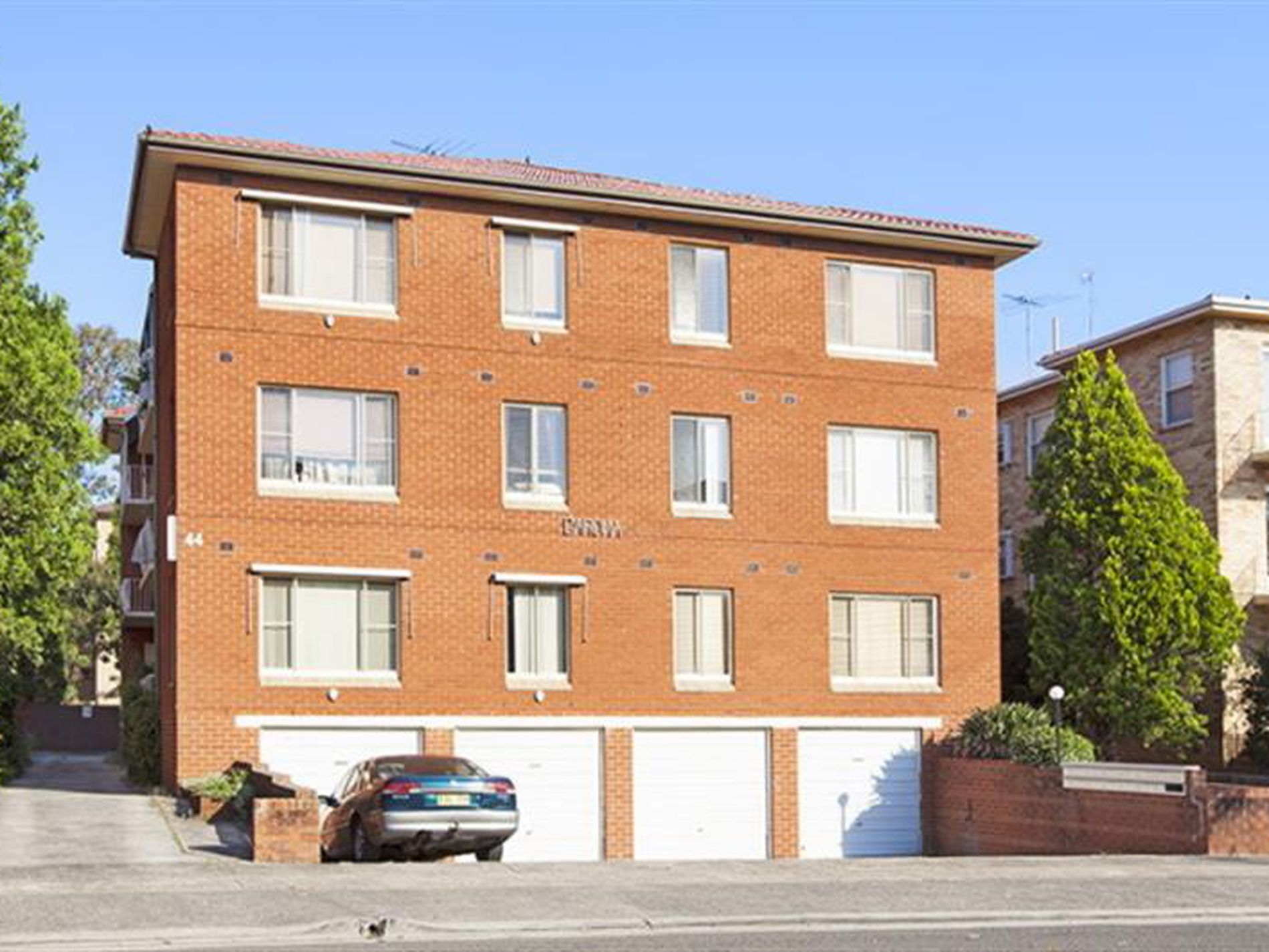 44 Queens Road, Brighton-le-sands