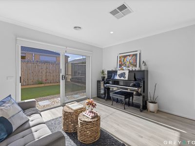 124 Sinclairs Road, Deanside