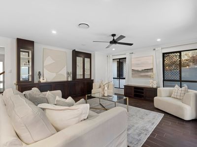 6 Lachlan Drive, Wakerley