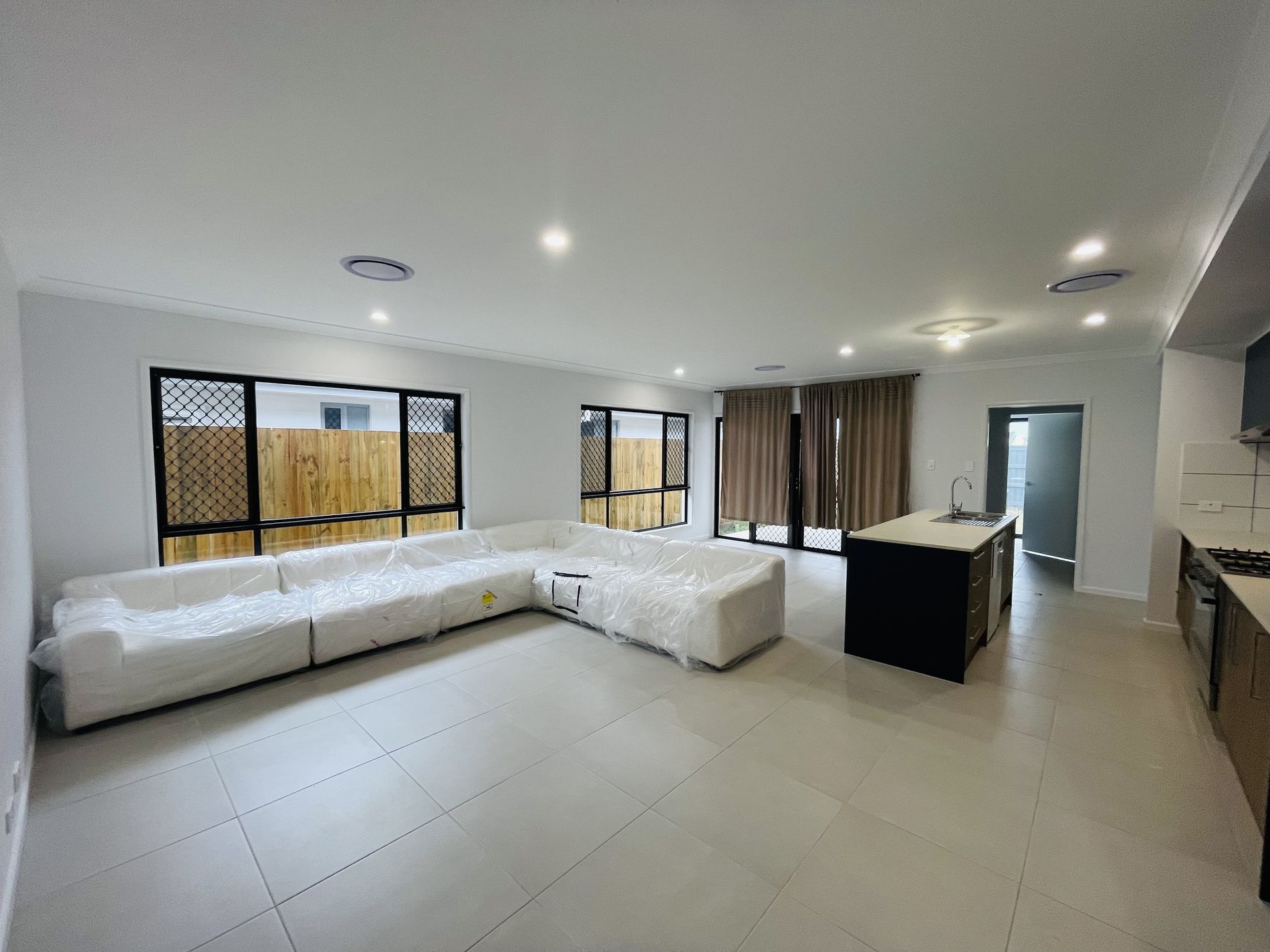 14 Varis Street, Morayfield