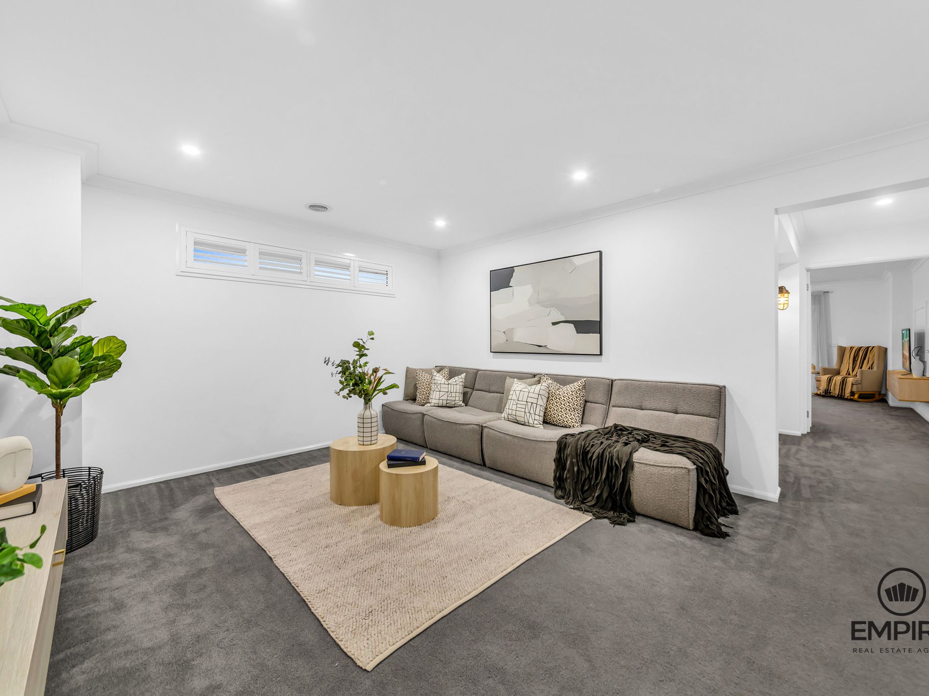 27 Strikeline Crescent, Clyde North