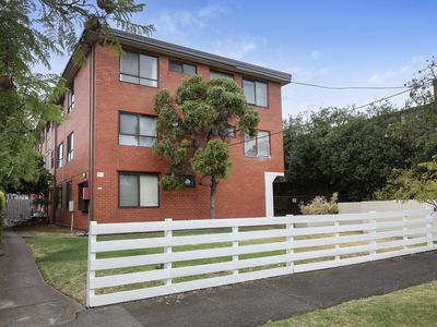 7 / 90 Roseberry Street, Ascot Vale