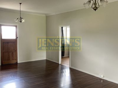 37 Paterson Street, Pentland