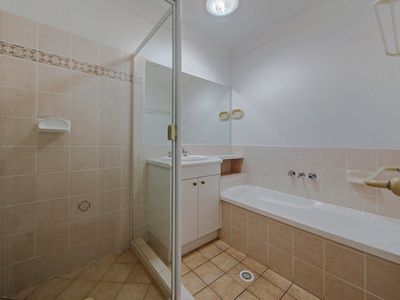 3/27 Epala Street, Carina