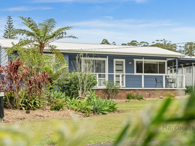 6 Edwin Avenue, Lake Conjola