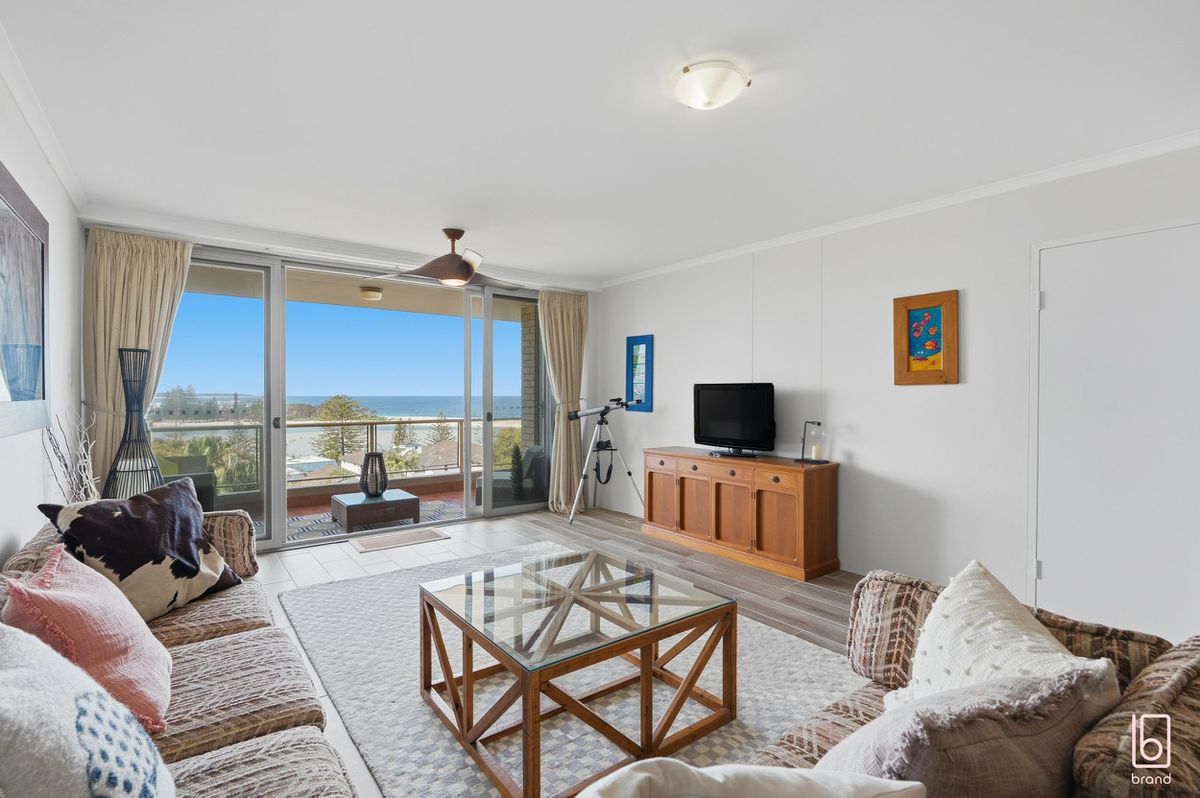 23 / 11-13 Ocean Parade, The Entrance