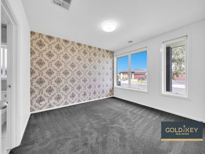 4 Navigation Road, Tarneit