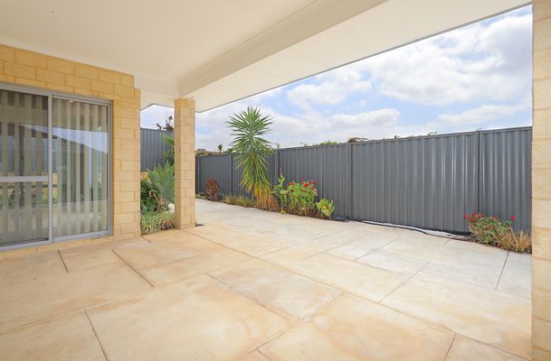 15 Burlington Drive, Baldivis