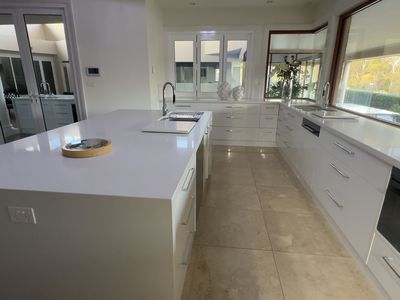 145 Barnes Boulevard, Horsham