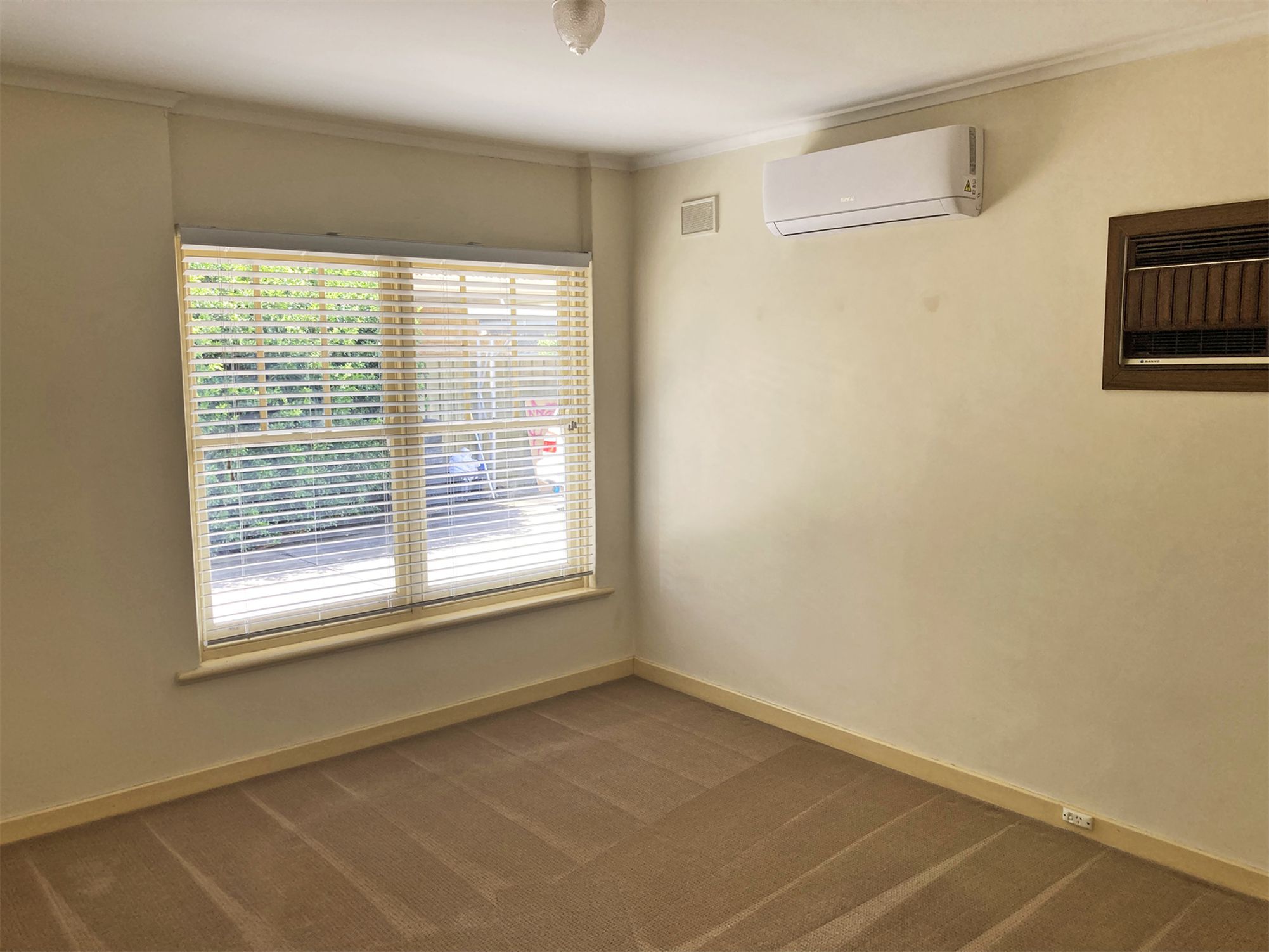 5 / 10 Third Avenue, Glenelg East