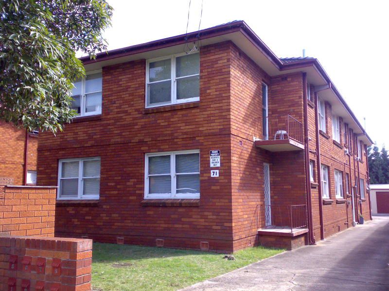 71 Campsie, Campsie