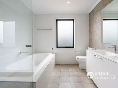 18 Mainstay Street, Moorebank