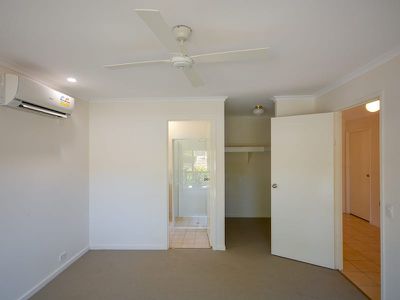 25 Whitmore Crs, Goodna