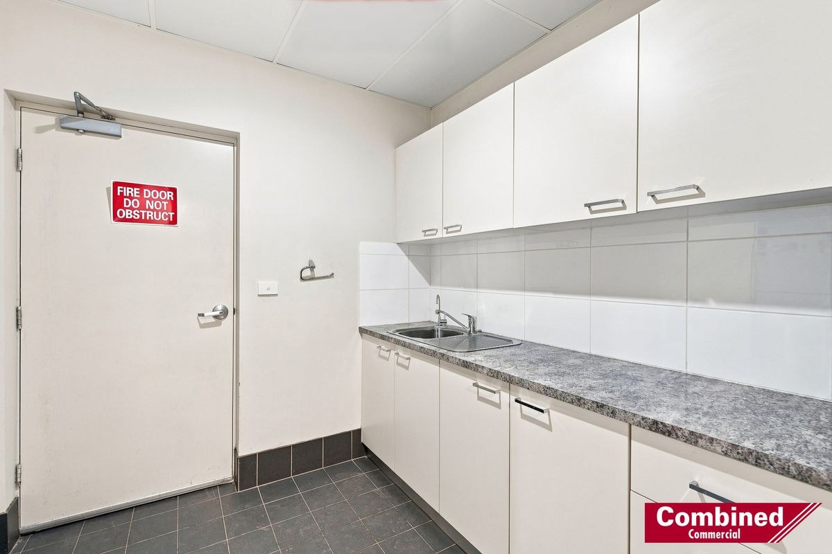 1 / 25 Rodeo Road, Gregory Hills