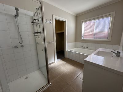 2 / 15 Bradford St , St Albans Park