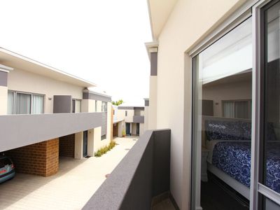 8 / 31 Pollard Street, Glendalough