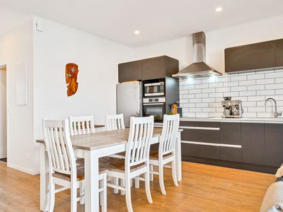 4/2 Frances Bryers Road, Hobsonville